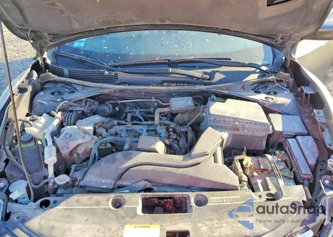 2016 Nissan Altima 2.5 z USA, uszkodzony, nr VIN 1N4AL3AP4GC118284